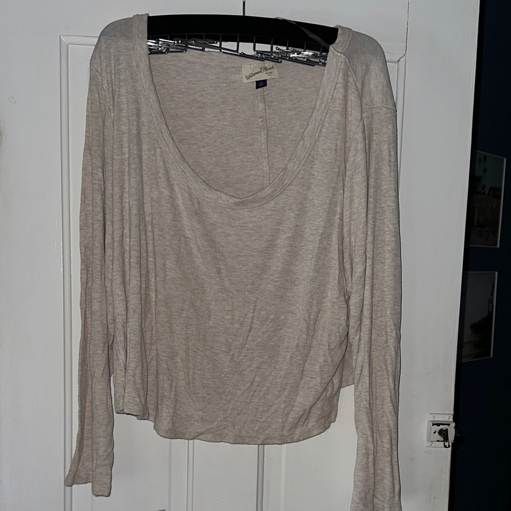 Universal Thread crop Long Sleeve Top